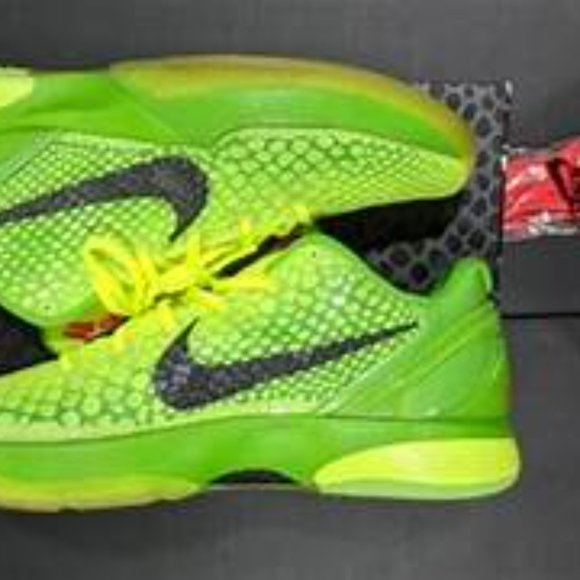 Nike Kobe 6 Grinch (2010